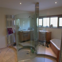 Jack Jones Main Ensuite